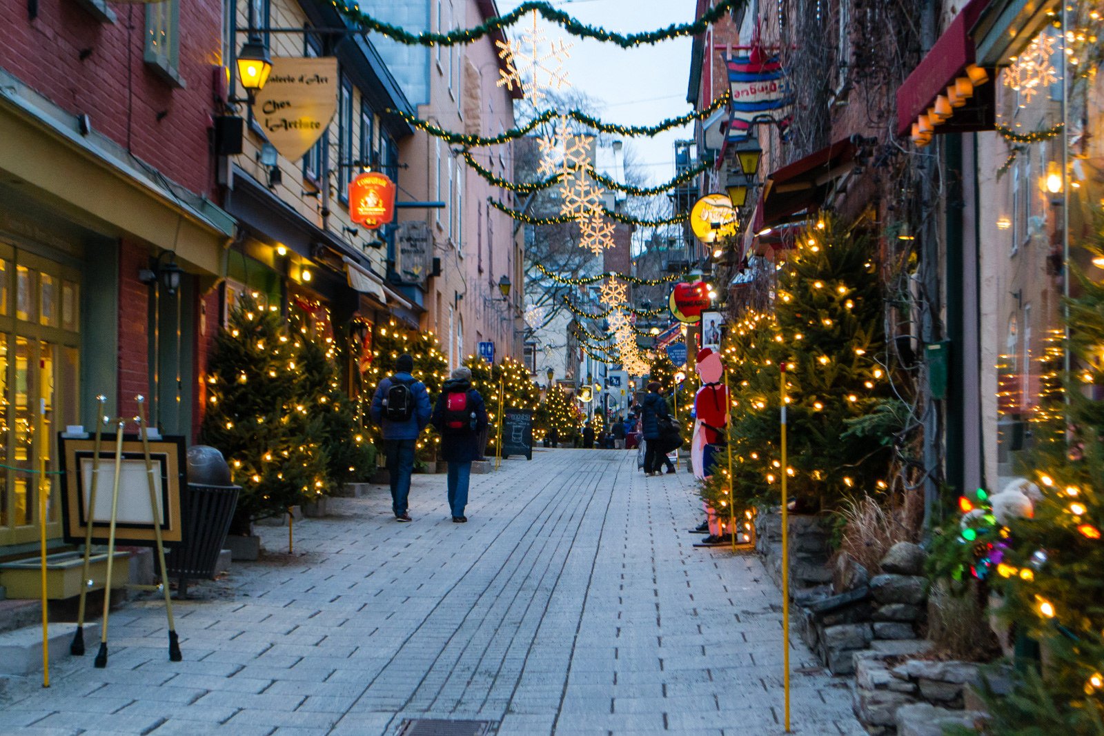 بهترین شهرهای کانادا برای سپری کردن کریسمس - ویزاموندیال