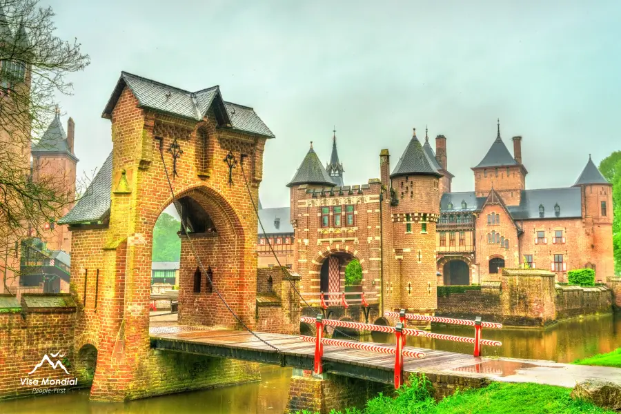 قلعه دِ هار (Kasteel De Haar)؛ بزرگ‌ترین قلعه در هلند